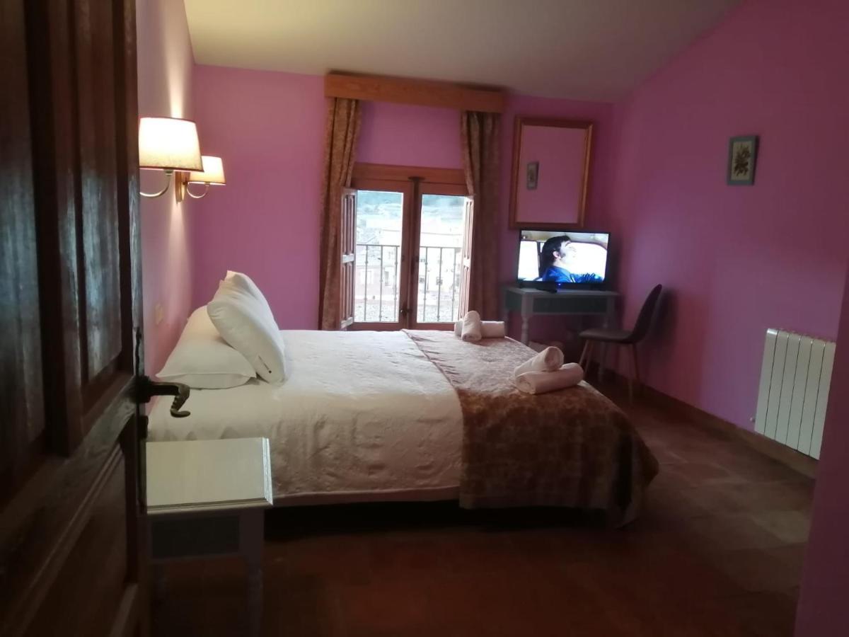 Hotel Rio Escabas, Serrania De Cuenca Cañamares Εξωτερικό φωτογραφία